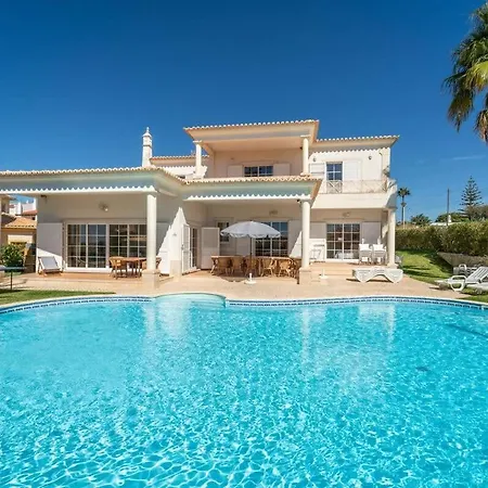Gale Grande - Bright Airy With A Private Pool Вилла