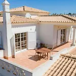 Villa Gale Grande - Bright Airy With A Private Pool