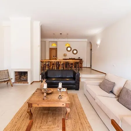 Gale Grande - Bright Airy With A Private Pool Villa Alto da Pega
